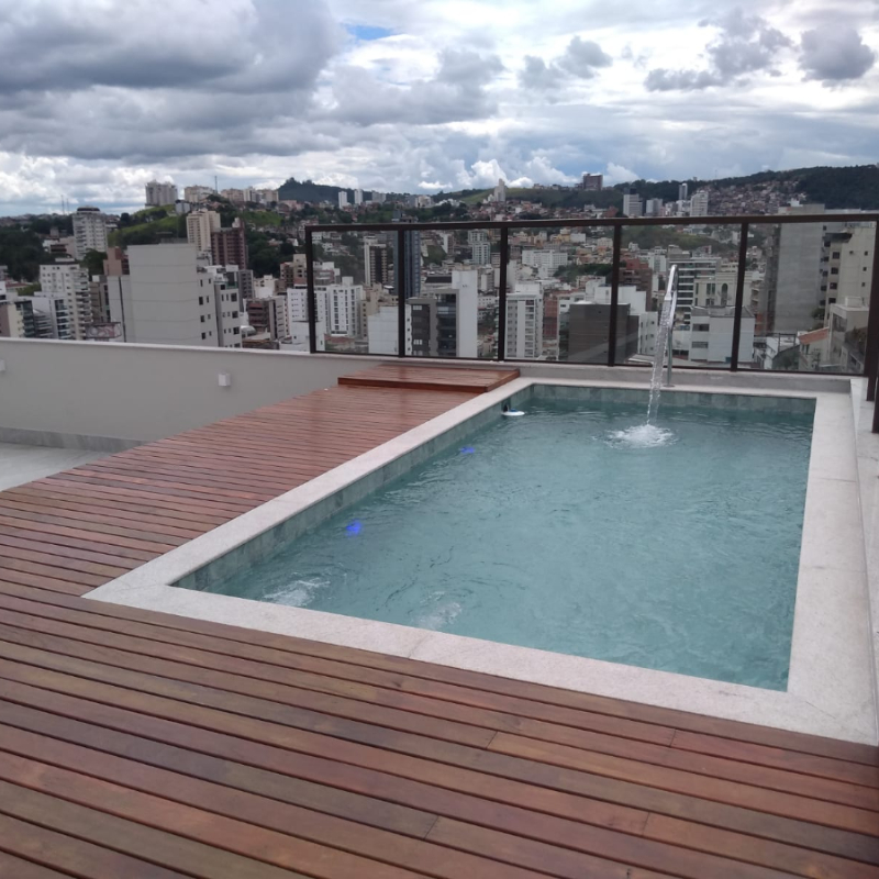 Piscina sob medida em Juiz de Fora: maior durabilidade é uma das vantagens (Foto: iGui Conceito)